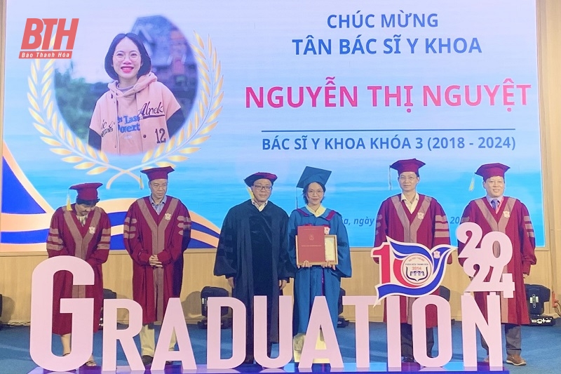 Phân hiệu Trường Đại học Y Hà Nội tại Thanh Hóa bế giảng Bác sỹ Y khoa khóa 3 và Cử nhân Điều dưỡng khóa 1